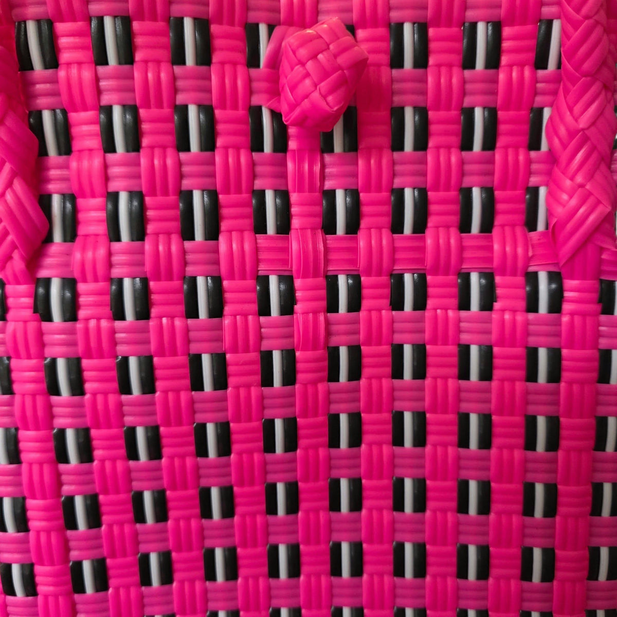 Standout LARGE Sale
