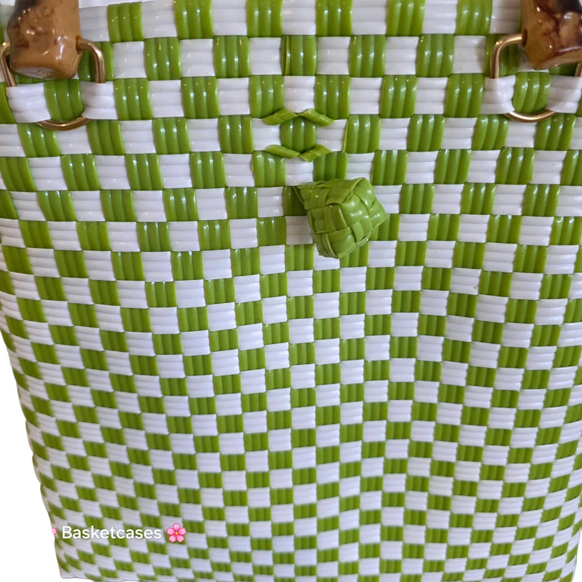 Little green apple