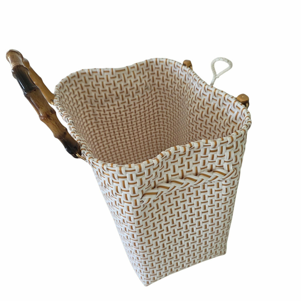Goldie  Bamboo Handle
