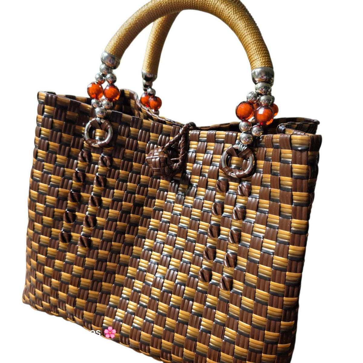 Dash  Beaded handle