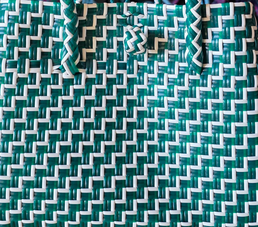 Clover Medium short