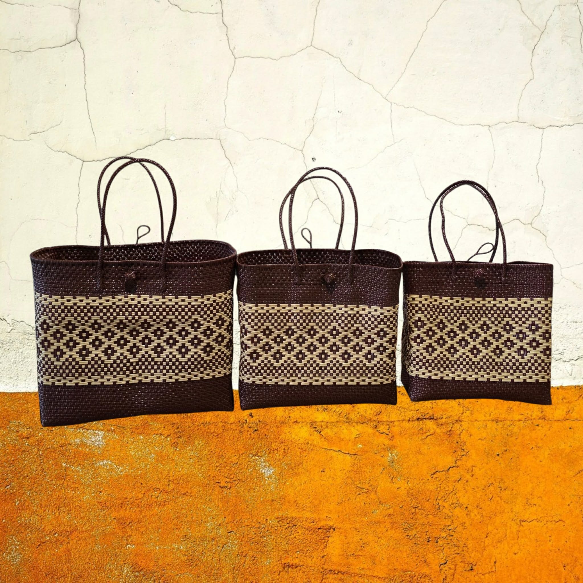 BATIK Market Day black