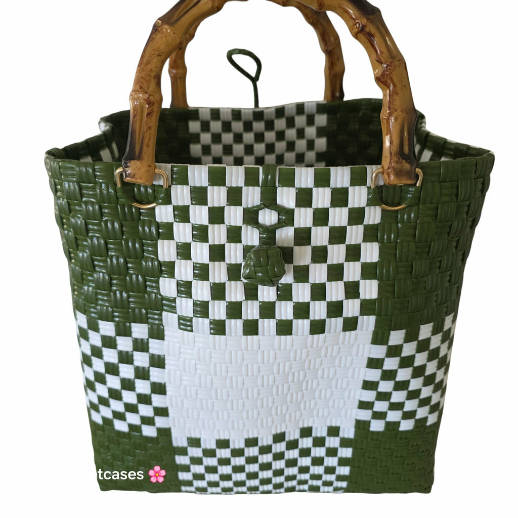 Chloe-  Bamboo Handle