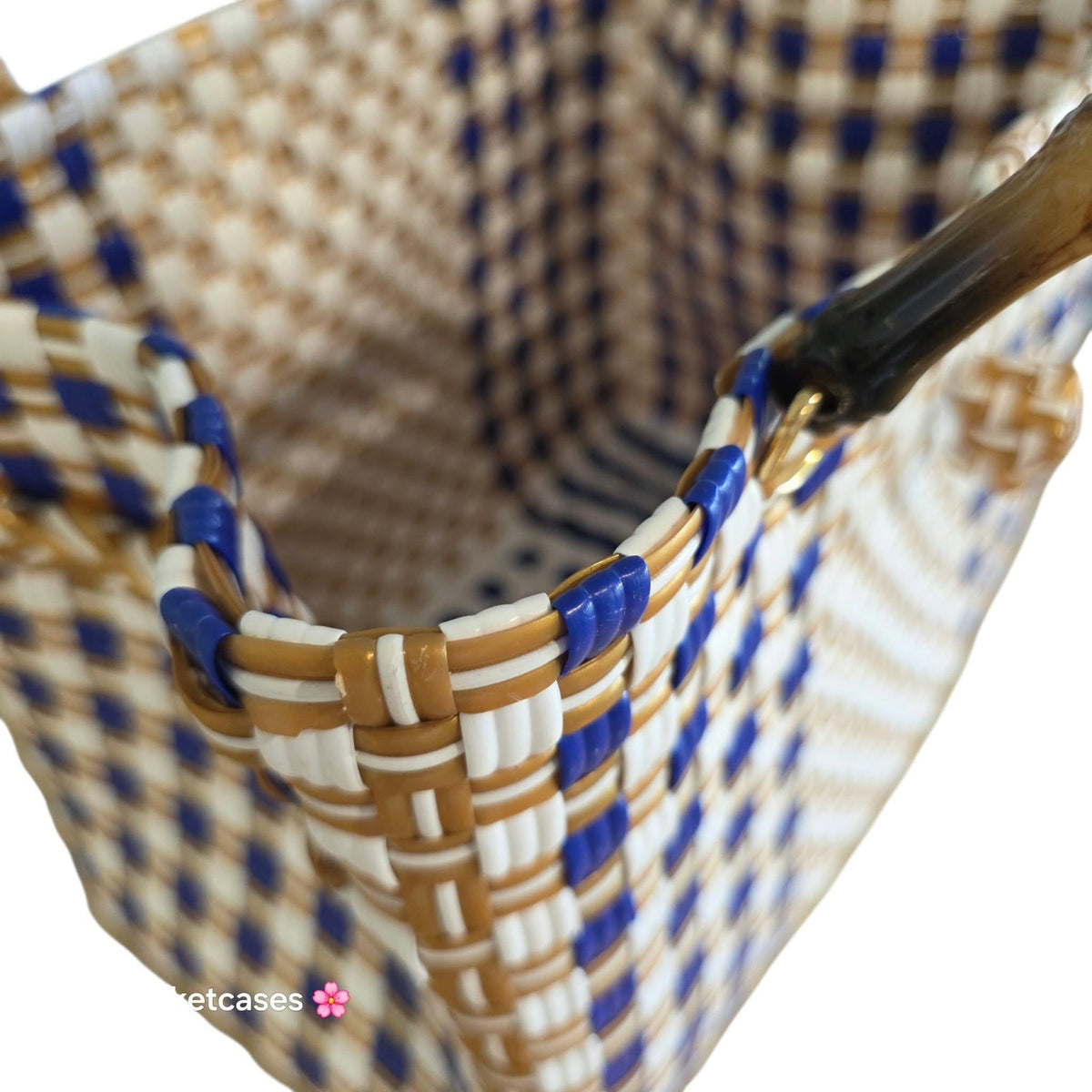Royale medium short Bamboo handle